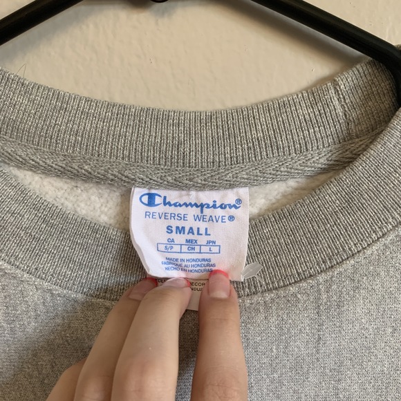 GRAY REVERSE WEAVE CREW NECK SWEATER - Picture 4 of 10